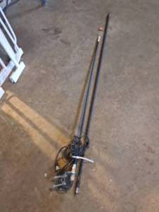 lot 603 image: Lot of (2) CB Antennas (assorted)