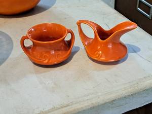 lot 616 image: Lot of (2) Red Wing Tablewares - Pitcher, Sugar Bowl