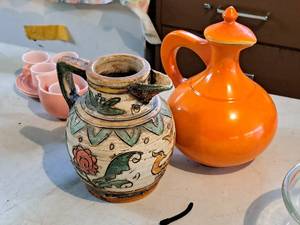 lot 617 image: Lot of (2) Pitchers