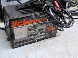 lot 654 image: Schauer Solid State Battery Charger  6 Amp  6V12V