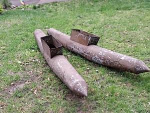 lot 371 image: 8 Water Walker (one pair)