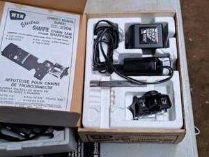 lot 741 image: Wen Electric Sharpie Chain Saw Chain Sharpener