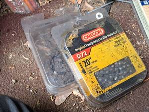 lot 774 image: Lot of (2) 20 Replacement Saw Chains - Oregon and one more