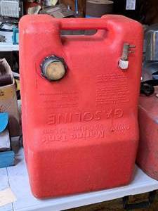 lot 399B image: 6.6-Gallon Plastic Marine Gasoline Tank