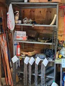 lot 912 image: Shelving Unit