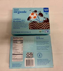 lot 23 image: MM. 2x 12ct-Family Size Good & Gather Organic Baked Snack Bars-Cookies & Crme-72025