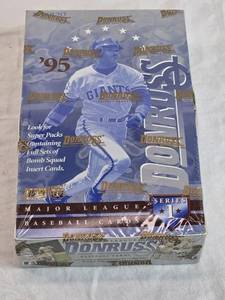 lot 4 image: 1995 Donruss Series 1 Major League Baseball Cards Box Unopened
