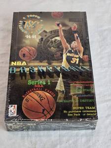 lot 6 image: 1994-95 Topps Stadium Club NBA Basketball Cards Series 1 Unopened Box