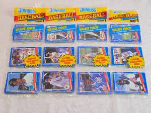 lot 9 image: Lot of 4 Unopened Donruss 1991 Baseball Series 1 Trading Cards with Willie Stargell Puzzle