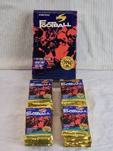 lot 32 image: Lot of 31 Unopened Packs of 1994 Score Football Cards
