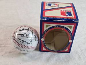 lot 62 image: Official Major League Minnesota Twins Autographed Baseball with Box - Tom Brunansky, Phil Niekro, Bert Blyleven, Tom Kelly, Hrbek, Viola, Puckett, Gagne, Reardon and More