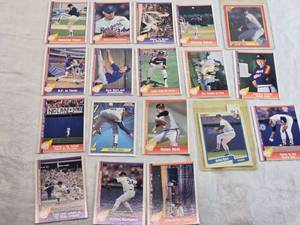 lot 147 image: Lot of Nolan Ryan Baseball Cards