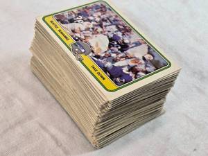 lot 205 image: Vintage NFL Trading Cards Fleercorp 1981
