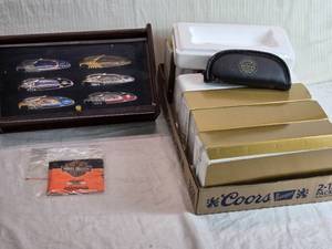 lot 215 image: Lot of Harley-Davidson Themed Folding Knives with Display Case