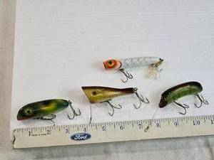 lot 220 image: Vintage Fishing Lures - Rattlin Chug Bug and Others