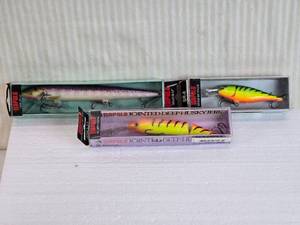 lot 253 image: 3 Rapala Fishing Lures