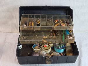 lot 261 image: Vintage Tackle Box with Fishing Gear