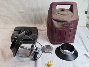 lot 266 image: Coleman Propane Lantern with Case and Accessories - No globe
