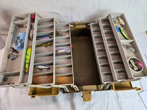 lot 267 image: Plano 8106 Tackle Box with Assorted Fishing Lures