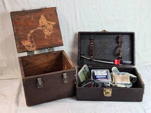 lot 279 image: NAPA Bearings, Gloves, and Electric Knife, Wooden Box
