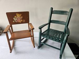 lot 29 image: Pair of Vintage Childs Rocking Chairs