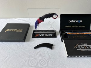 lot 31 image: Fadecase Karambit Elite Knife and Display Stand