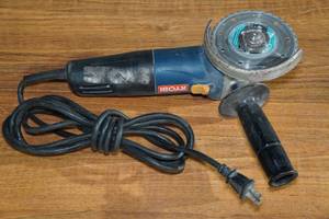 lot 25 image: Ryobi AG402 Angle Grinder