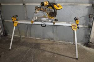 DeWalt DW708 12" Sliding Compound Miter Saw with Stand