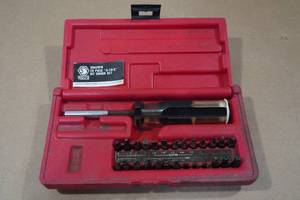 lot 47 image: Matco Screwdriver Set