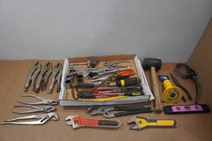 lot 124 image: Assorted Tools - Pliers, Wrench, Sockets