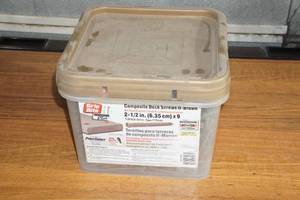 lot 137 image: 2-12 Composite Deck Screws - Brown