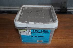 lot 146 image: 1-12 Galvanized Roofing Nails