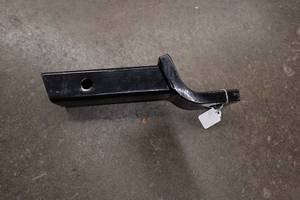 lot 182 image: Hitch Receiver