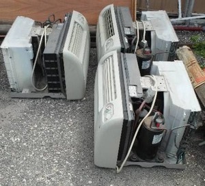 lot 19 image: GE AC Heat Units (3).