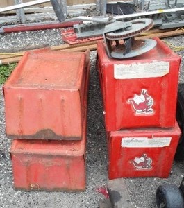 lot 23 image: Ramp Set (2) and trailer winch.