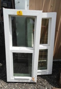 lot 29 image: Utility Windows (2)