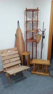 lot 34 image: Wood dcor lot (6)