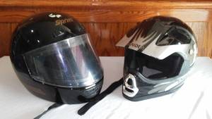 lot 5 image: Raider and Sprint Sporting Helmets (2)