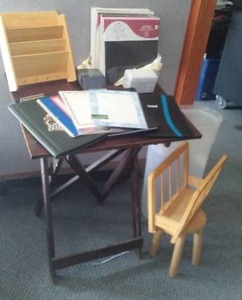 lot 96 image: Artist table, paper, binders, photo mat, Rubbermaid  See pics