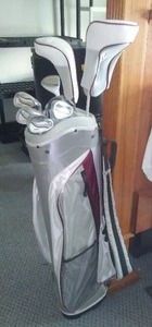 lot 114 image: Avalon Ladies Golf Clubs (NEW)