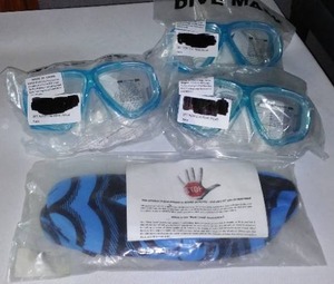 lot 193 image: NEW BPS Dive Masks (3) and Socks. Socks, Blue, XL