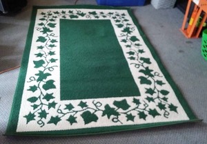 lot 196 image: 5 ft. x 8 ft. American Weavers Area Rug, NewLike New.