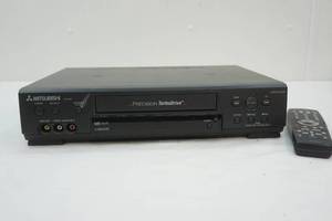 lot 4 image: Mitsubishi VCR & Remote