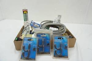 lot 21 image: hardware supplies lot