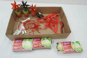 lot 28 image: Mini Pinwheel Lacquered Party Decor & greenlight matches