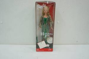lot 72 image: 2003 Holiday Joy Barbie