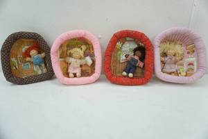lot 75 image: Vintage Coleco Cabbage Patch Kids Pin-Ups Collection (4ct)
