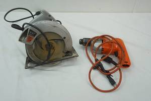 lot 100 image: Skil Saw & Black & Decker Drill