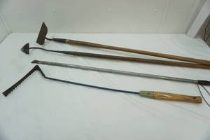 lot 109 image: Garden & Lawn Care Tools (4ct)