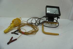 lot 194 image: Work Lights (2ct)